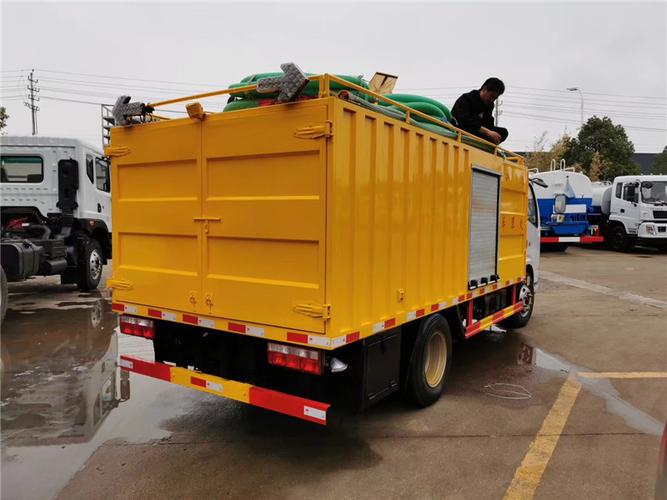 污水净化处理车国六排放管道疏通污水抽排车